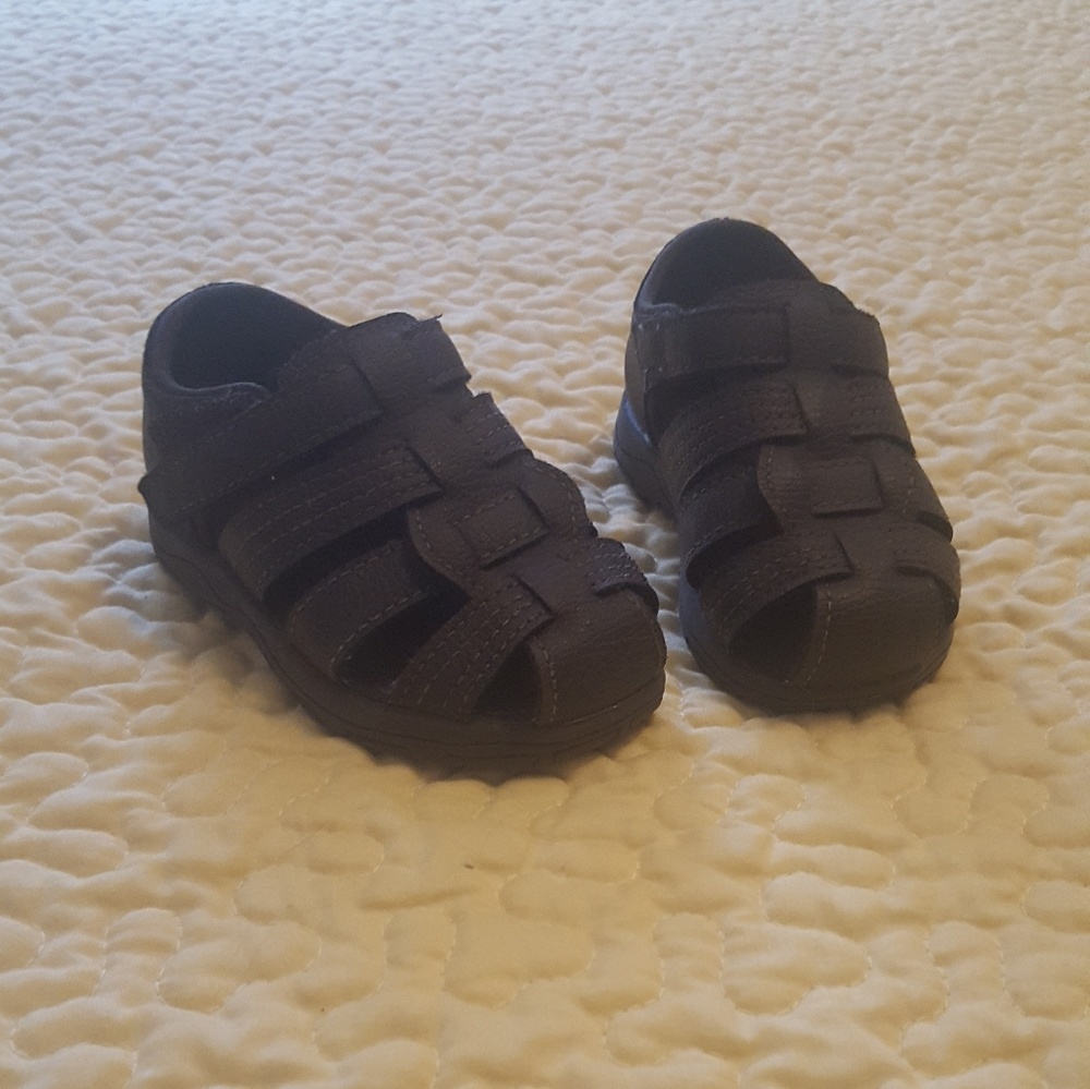 Garanimals Sz 5 Sandals